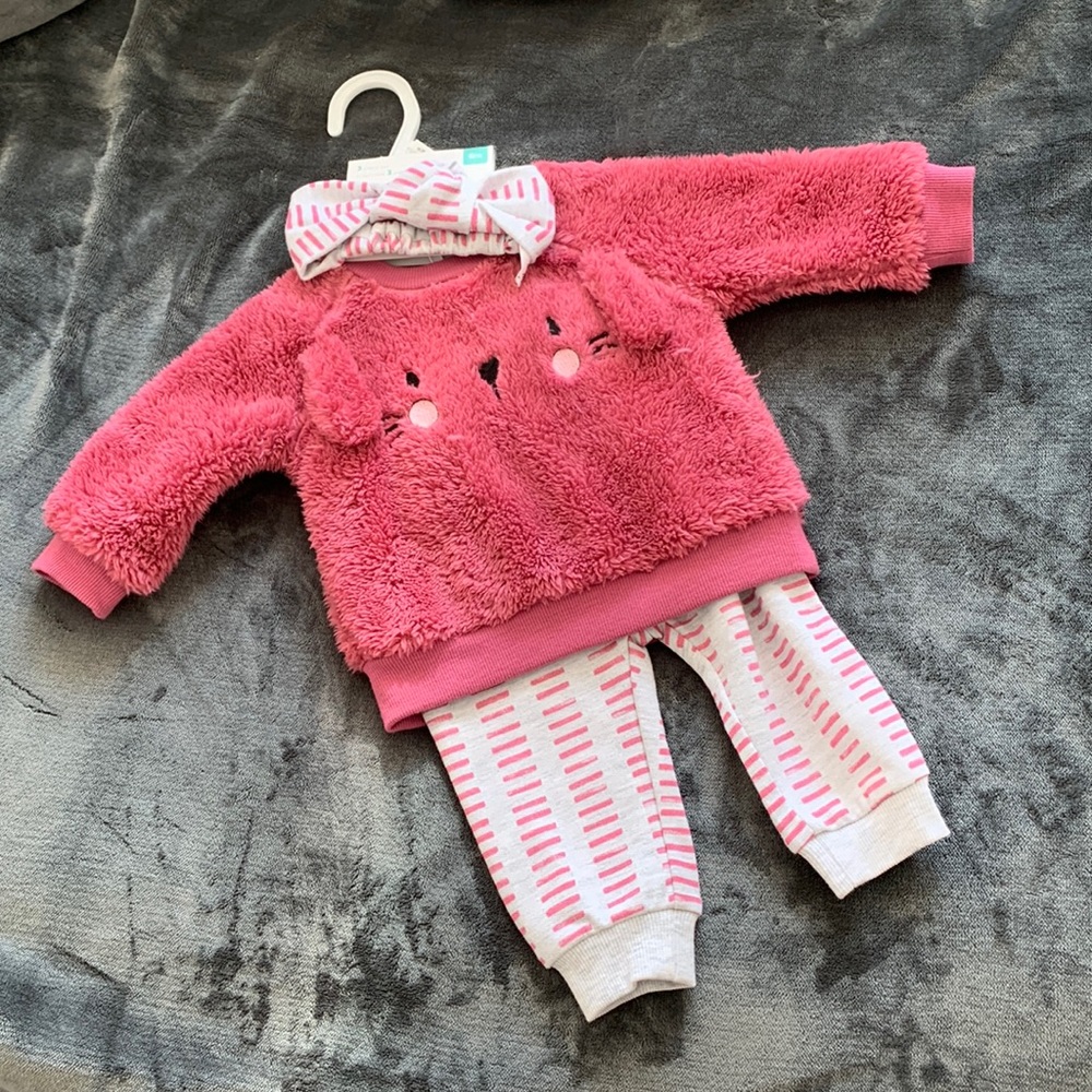 Fuzzy pink sweater set